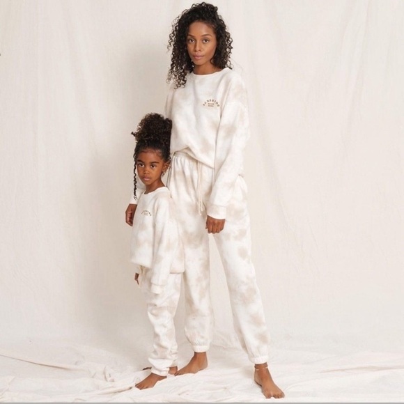 Rylee + Cru Tie Dye jogger pant in Shell size large - Picture 3 of 5